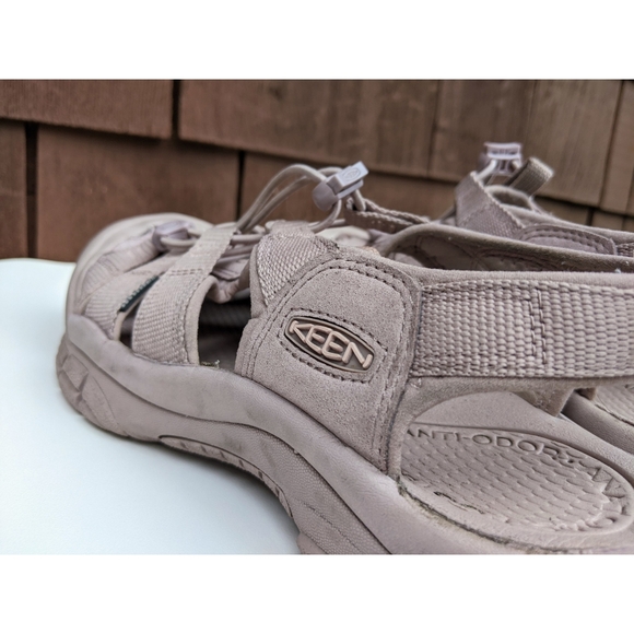 Used Keen women's Newport water hiking sandal - Picture 2 of 7